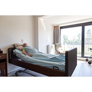 1-delig Verpleegdeken FR/TR z. mouwen met sonderits - 1st